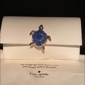 Kate spade turtle clutch